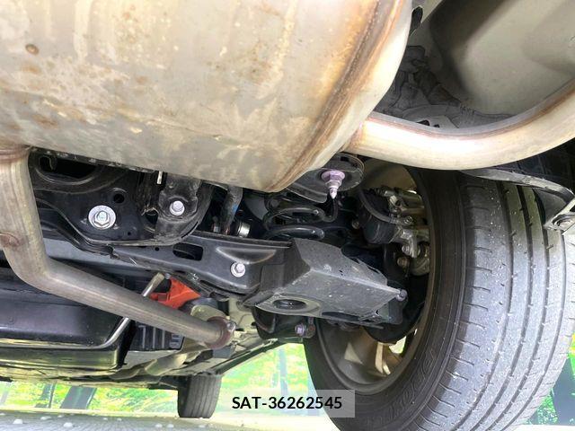 Toyota HARRIER HYBRID 2021-11 8626986-19