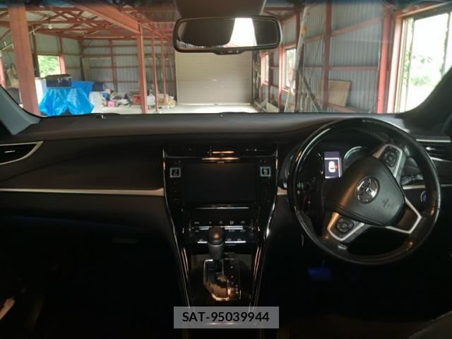 Toyota HARRIER HYBRID 2015-10 8627010-9