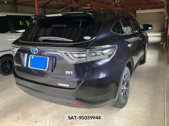 Toyota HARRIER HYBRID 2015-10 8627010-3