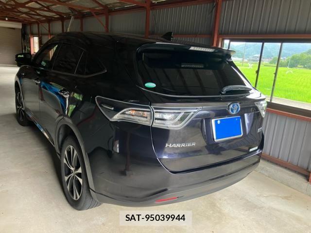 Toyota HARRIER HYBRID 2015-10 8627010-4