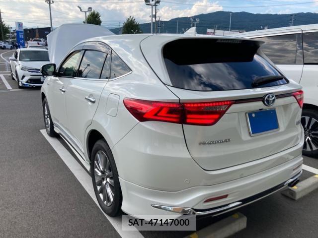 Toyota HARRIER HYBRID 2017-09 8627007-12