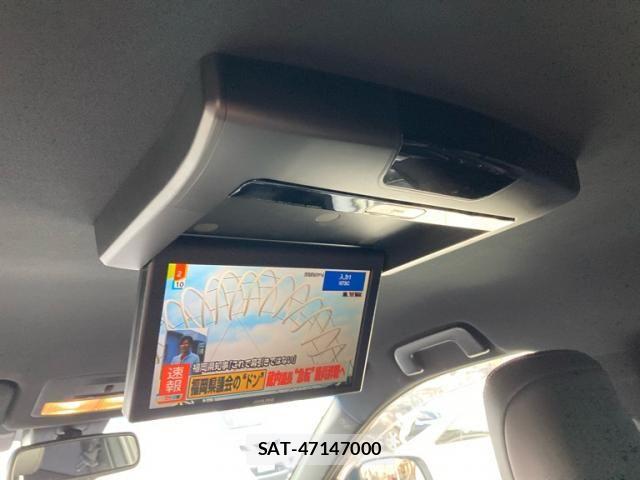 Toyota HARRIER HYBRID 2017-09 8627007-19
