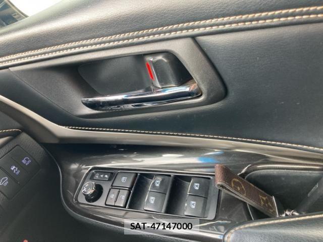 Toyota HARRIER HYBRID 2017-09 8627007-23