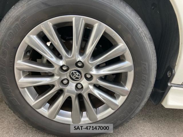 Toyota HARRIER HYBRID 2017-09 8627007-7