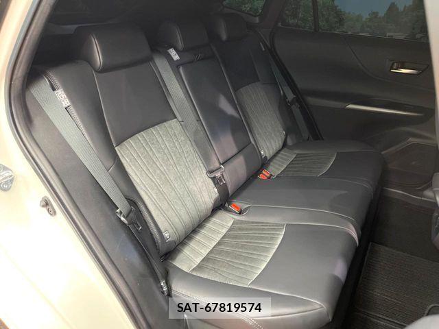 Toyota HARRIER HYBRID 2022-02 8626982-11