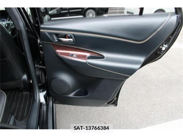 Toyota HARRIER HYBRID 2014-01 8627008-27