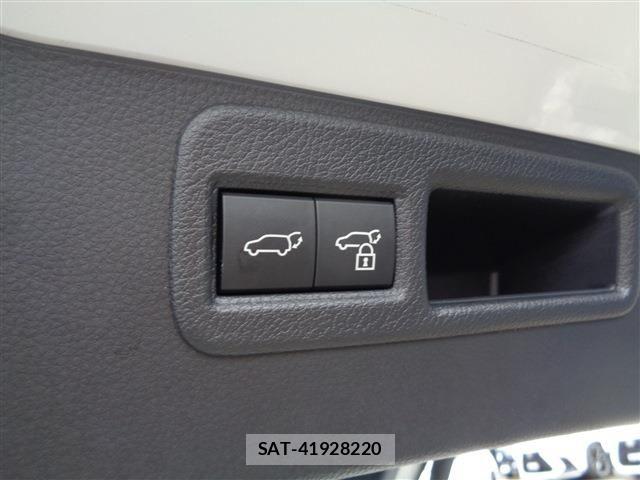 Toyota HARRIER HYBRID 2023-01 8659336-17