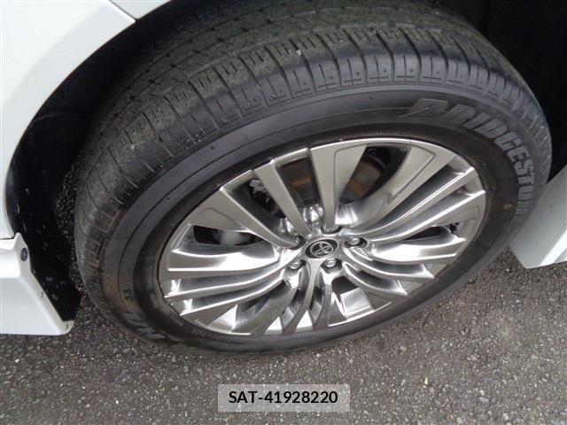 Toyota HARRIER HYBRID 2023-01 8659336-8