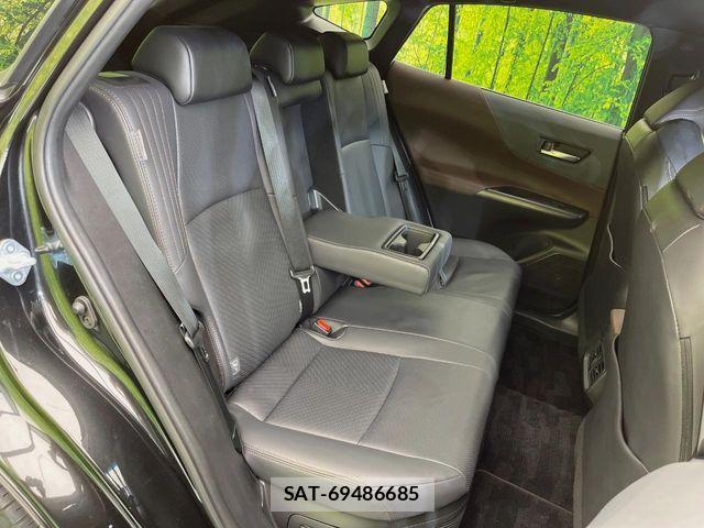 Toyota HARRIER HYBRID 2021-09 8666226-8