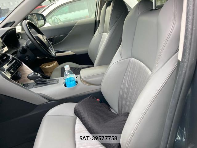 Toyota HARRIER HYBRID 2020-06 8659349-7