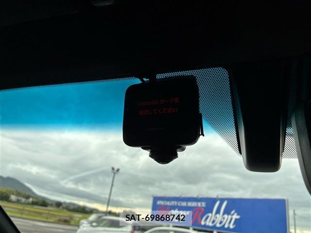 Toyota HARRIER HYBRID 2023-02 8659332-27