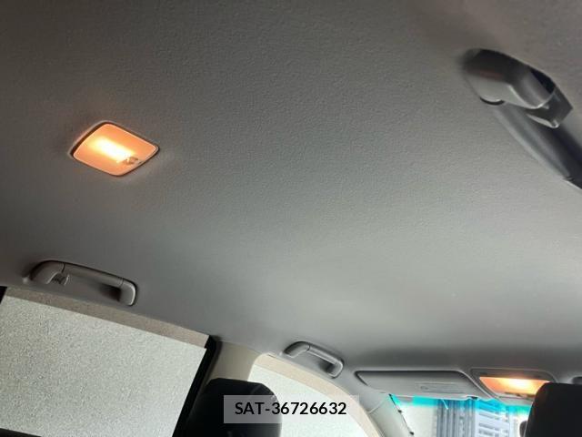 Toyota HARRIER HYBRID 2009-12 8659357-17