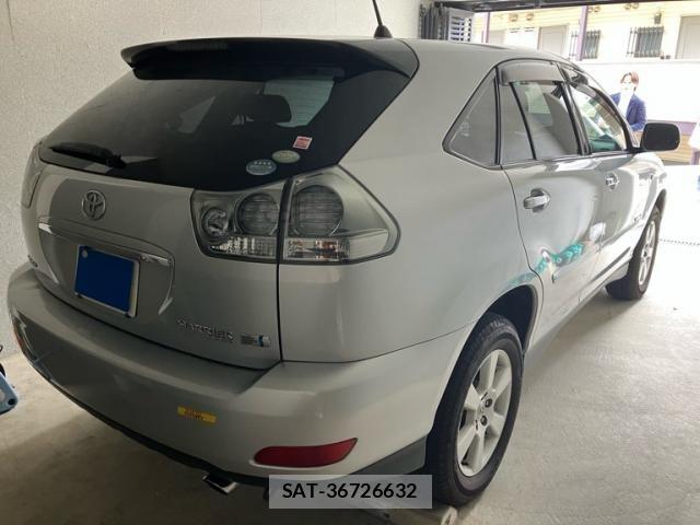 Toyota HARRIER HYBRID 2009-12 8659357-6