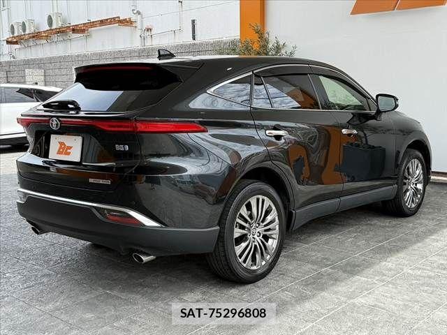 Toyota HARRIER HYBRID 2021-09 8659347-14