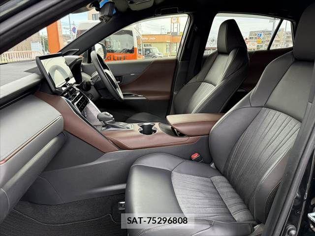 Toyota HARRIER HYBRID 2021-09 8659347-16