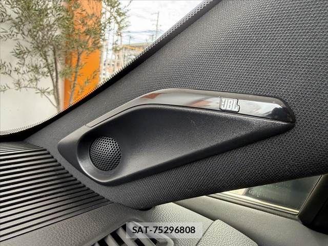 Toyota HARRIER HYBRID 2021-09 8659347-5