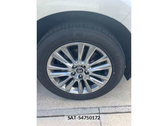 Toyota HARRIER HYBRID 2017-07 8659348-5