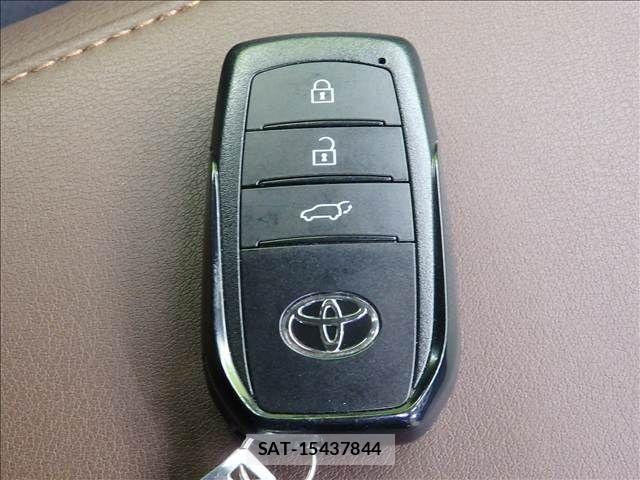 Toyota HARRIER HYBRID 2025-01 8666220-16