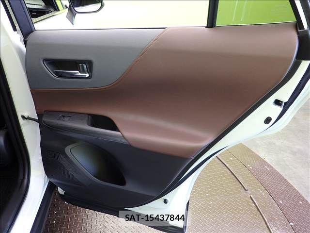 Toyota HARRIER HYBRID 2025-01 8666220-24