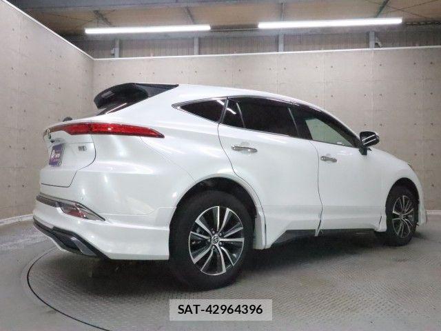 Toyota HARRIER HYBRID 2023-09 8666221-1