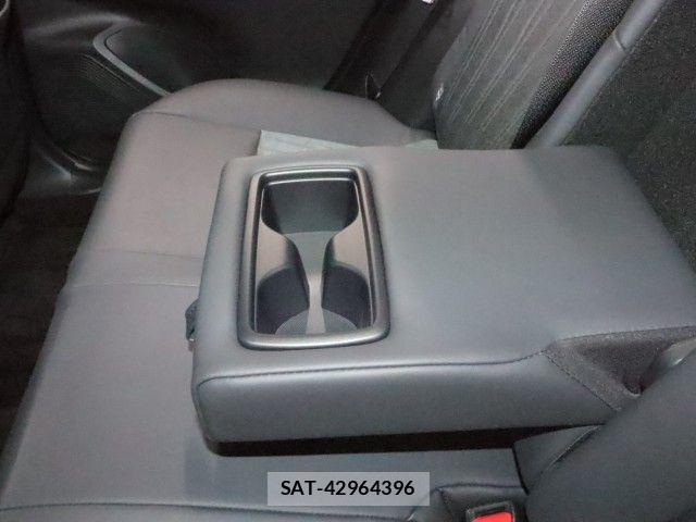 Toyota HARRIER HYBRID 2023-09 8666221-8