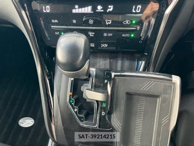 Toyota HARRIER HYBRID 2019-03 8666228-24