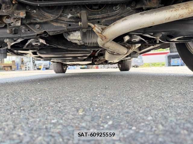 Toyota HARRIER HYBRID 2014-05 8666229-22