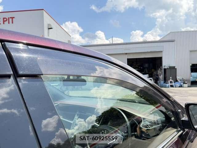 Toyota HARRIER HYBRID 2014-05 8666229-28