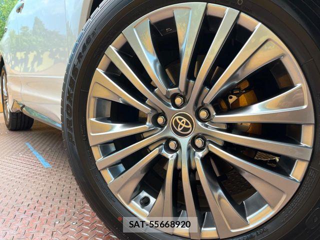 Toyota HARRIER HYBRID 2024-09 8685636-13