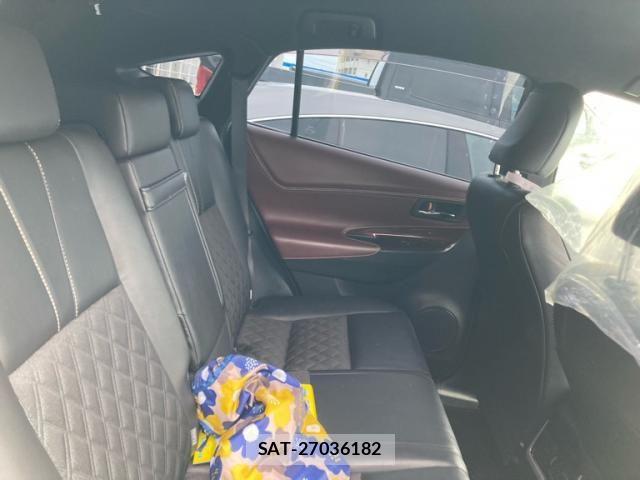 Toyota HARRIER HYBRID 2015-04 8685651-15