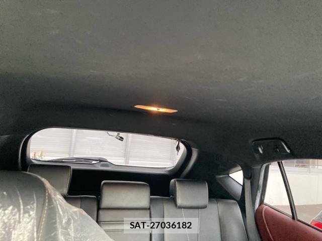 Toyota HARRIER HYBRID 2015-04 8685651-17