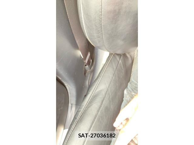 Toyota HARRIER HYBRID 2015-04 8685651-22