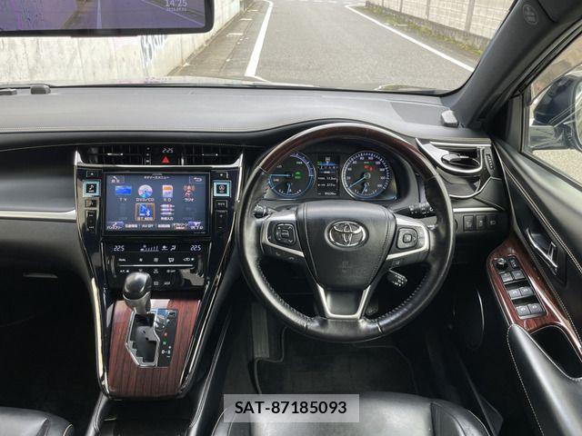 Toyota HARRIER HYBRID 2015-03 8685648-7