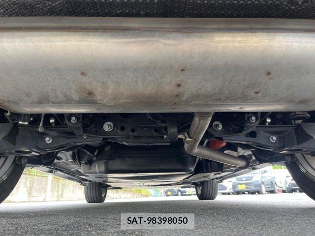 Toyota HARRIER HYBRID 2021-10 8742494-18