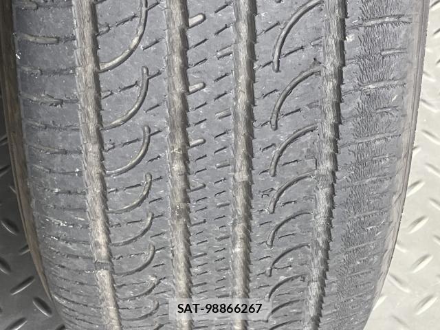 Toyota HARRIER HYBRID 2010-01 8742518-19