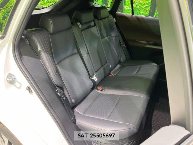 Toyota HARRIER HYBRID 2024-03 8742492-8