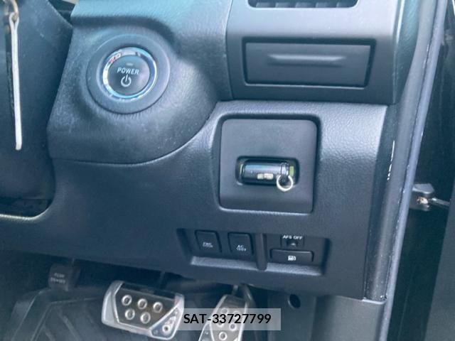 Toyota HARRIER HYBRID 2010-01 8780467-17