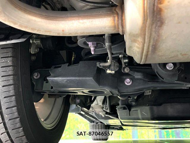 Toyota HARRIER HYBRID 2021-06 8780464-19