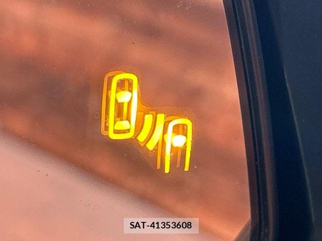 Toyota HARRIER HYBRID 2021-08 8780458-5