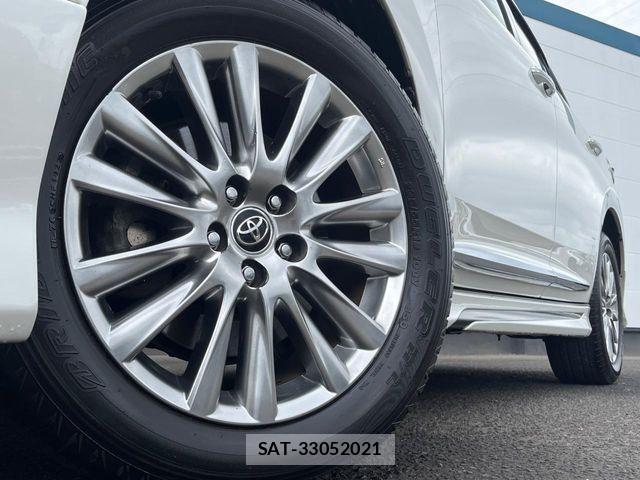 Toyota HARRIER HYBRID 2017-06 8796121-12