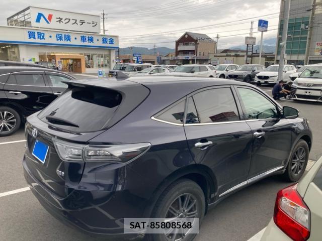 Toyota HARRIER HYBRID 2014-02 8796124-3