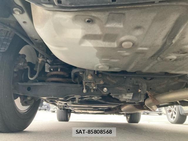 Toyota HARRIER HYBRID 2014-02 8796124-7