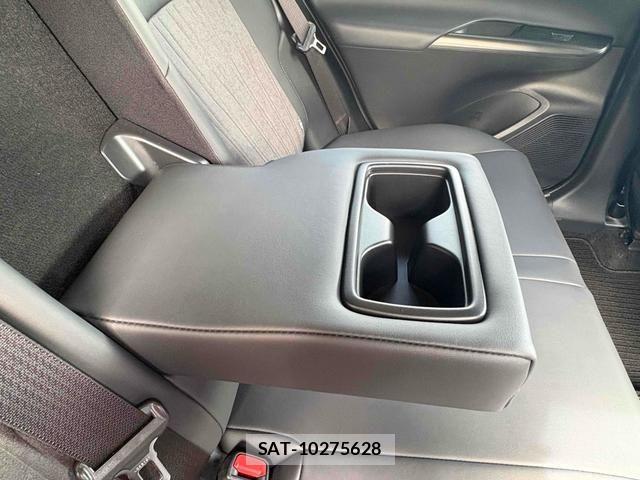 Toyota HARRIER HYBRID 2023-04 8796111-19