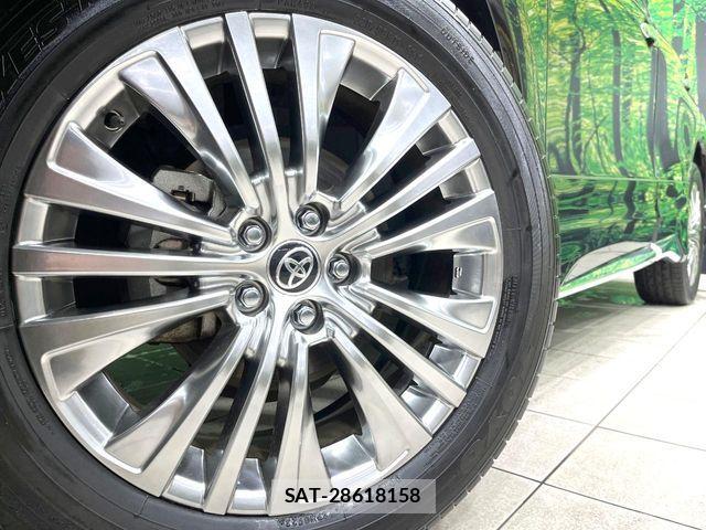 Toyota HARRIER HYBRID 2023-03 8829280-13