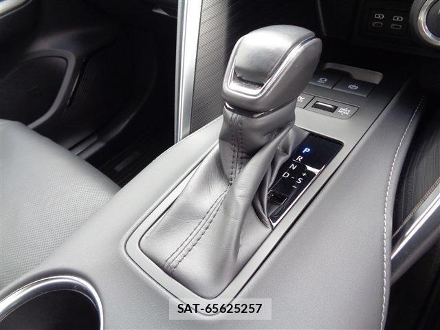 Toyota HARRIER HYBRID 2024-08 8829289-29