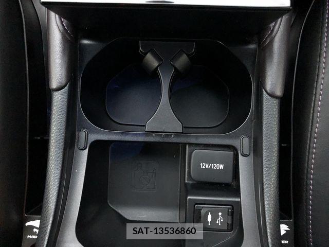 Toyota HARRIER HYBRID 2015-08 8829301-26