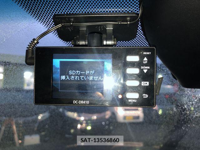 Toyota HARRIER HYBRID 2015-08 8829301-27