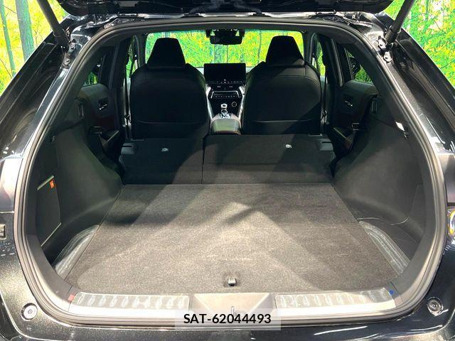 Toyota HARRIER HYBRID 2023-12 8829285-9