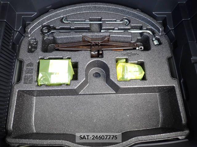Toyota HARRIER HYBRID 2021-07 8829288-20