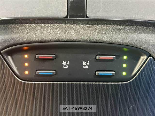 Toyota HARRIER HYBRID 2021-03 8829291-2
